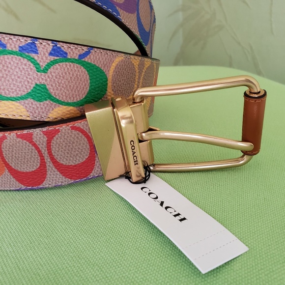 COACH ROLLER BUCKLE CUT-TO-SIZE REVERSIBLE BELT RAINBOW SIGNATURE:NWT PRIDE - Picture 4 of 9